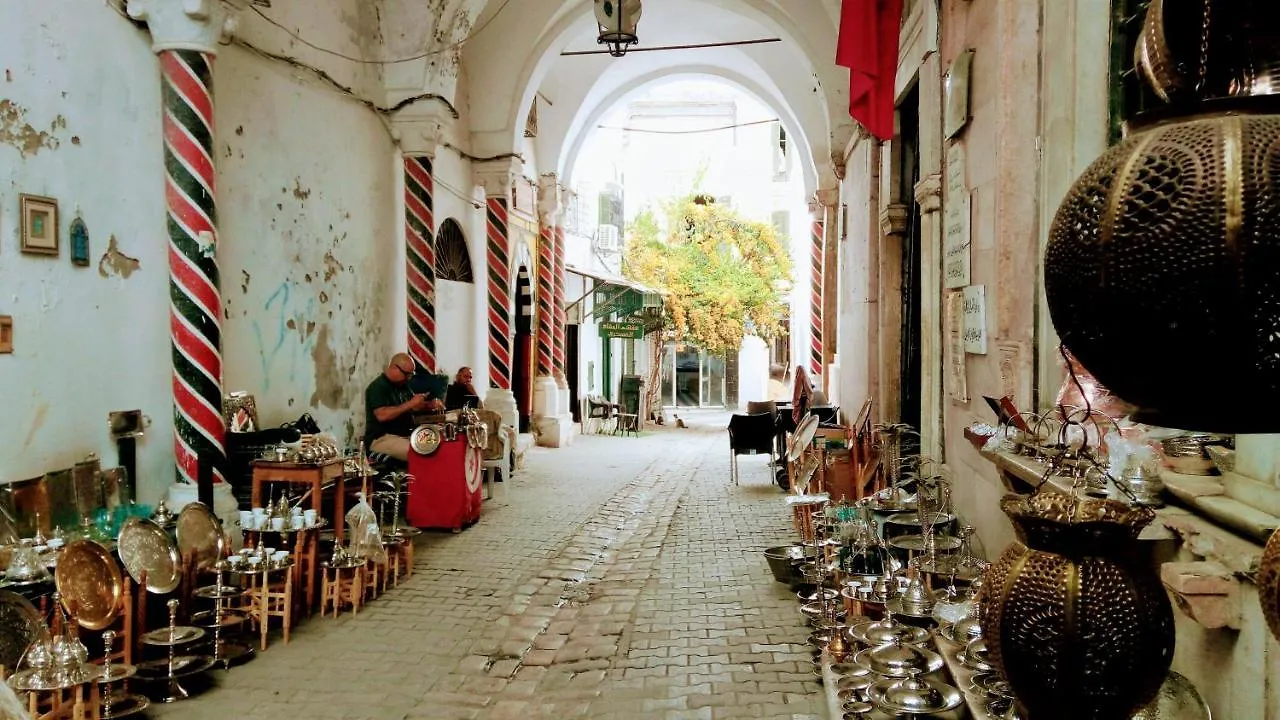 El Patio Courtyard House Guest House Tunis